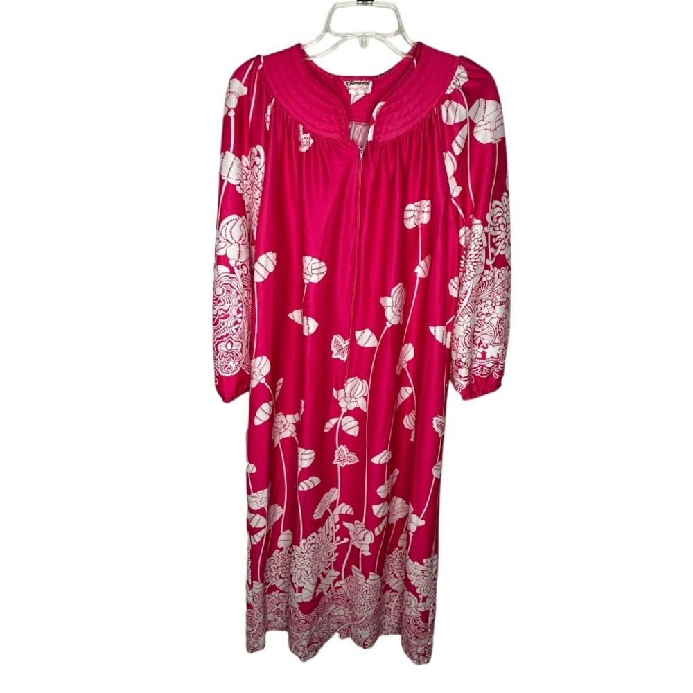 Vintage Carriage Court‎ Polyester House Coat